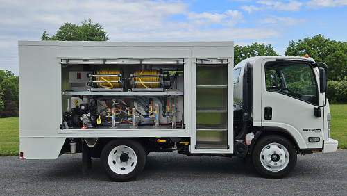 APEX 148 Spray Truck